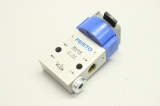 FESTO SVS-3-1/8 10190 3/2-Wege 3.5-8 Wegeventil OVP