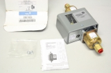 JOHNSON CONTROLS SEP70A-4001 P74FA-9700 Pressure Switch Differenzdruckregler 